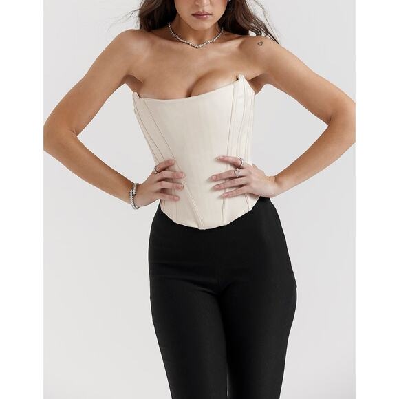 House of CB Genevieve Vintage Cream Lace Back Corset Top Size S Small - Picture 5 of 7